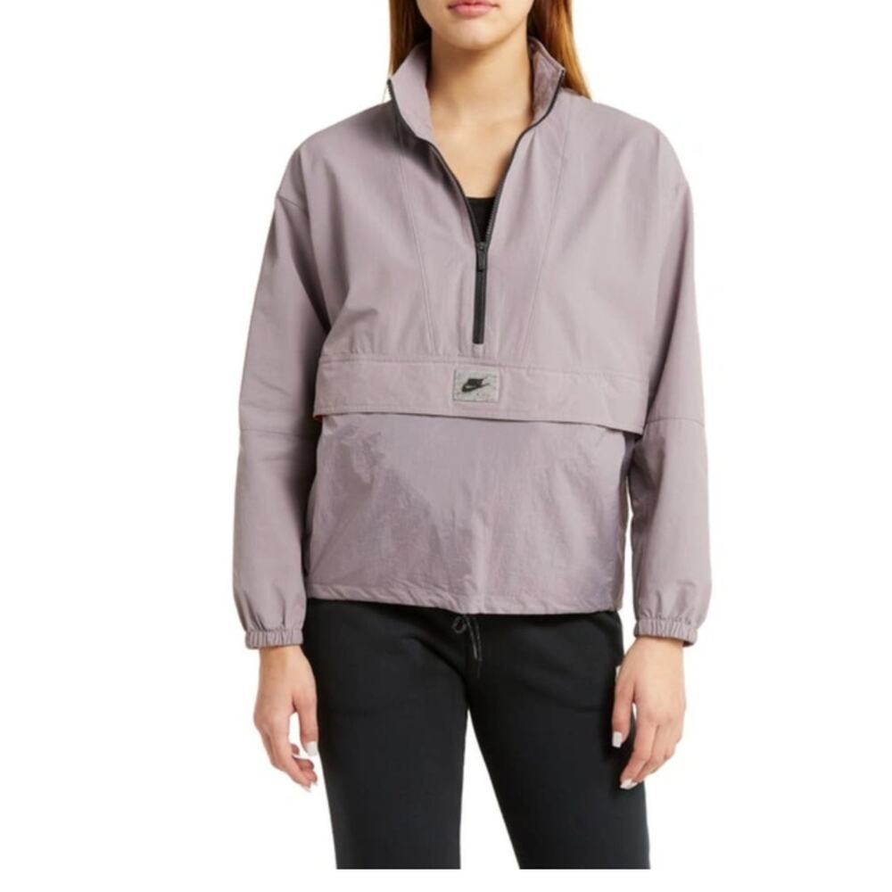 Nike Women's Rain Jacket with Hood - Large